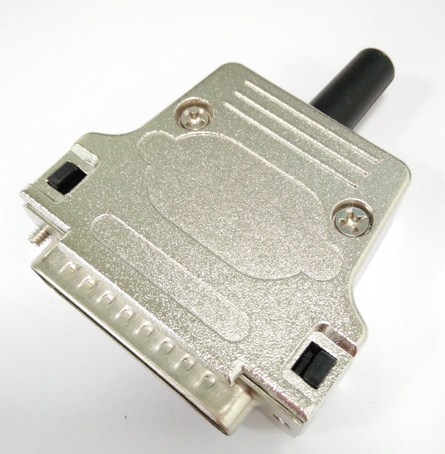 D-Sub 25Pin 180度金属壳 短螺杆